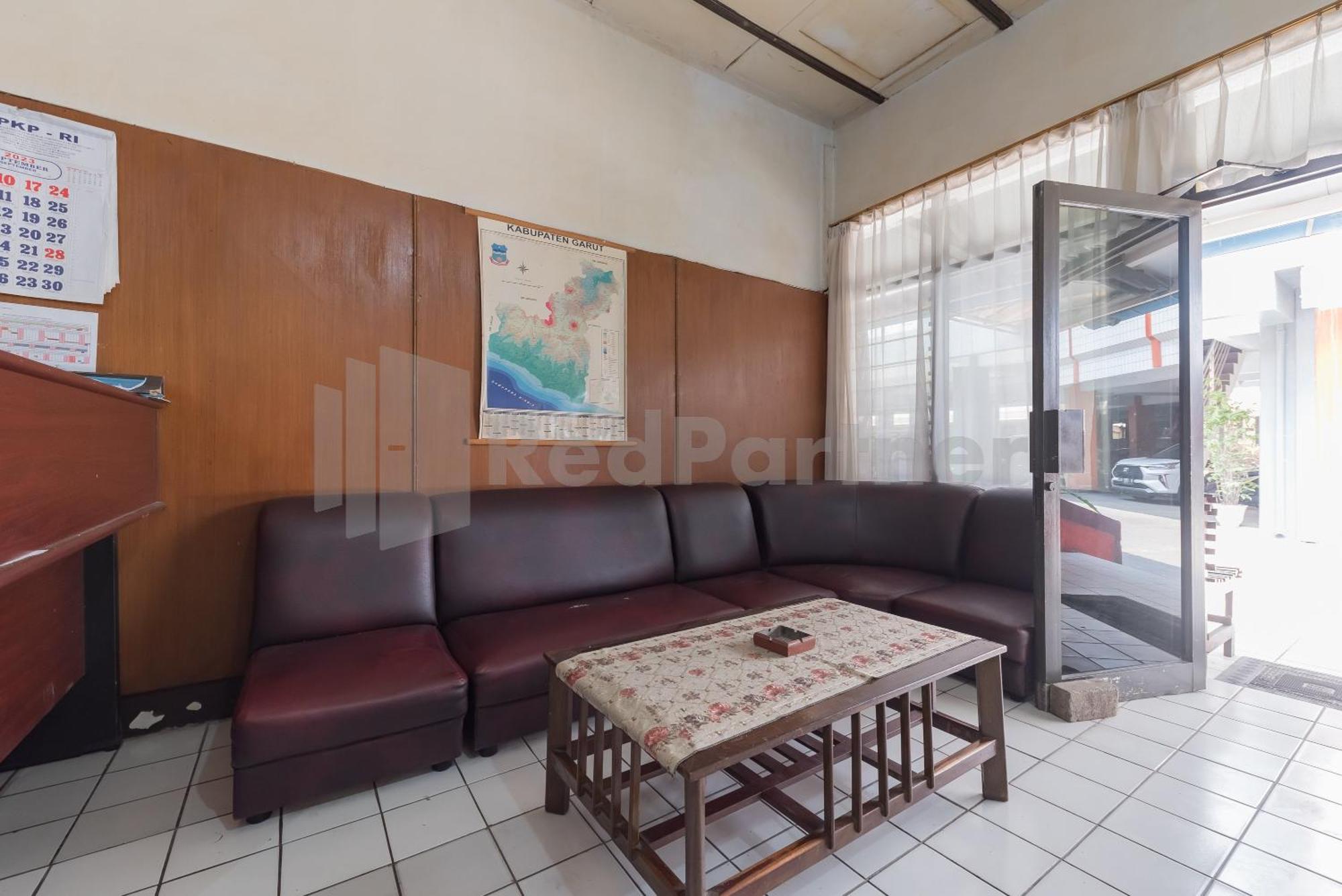 Homestay Pkpn Garut Mitra Reddoorz 外观 照片